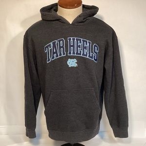 Majestic North Carolina Tar Heels men’s Hoodie size large Majestic Section 101